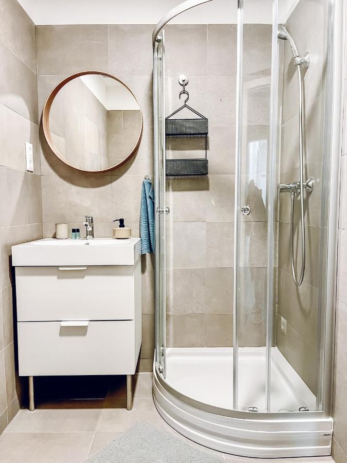 T32 Central Modern Suites Budapesta Exterior foto