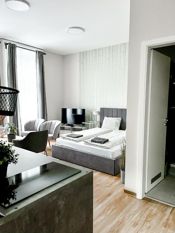 T32 Central Modern Suites Budapesta Exterior foto