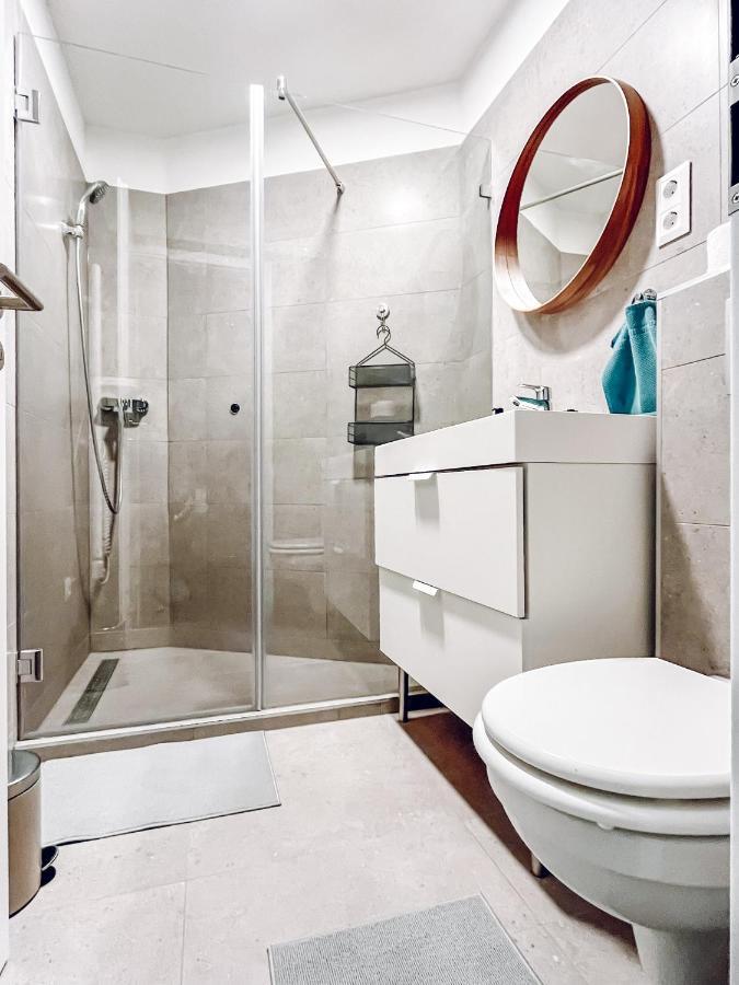 T32 Central Modern Suites Budapesta Exterior foto